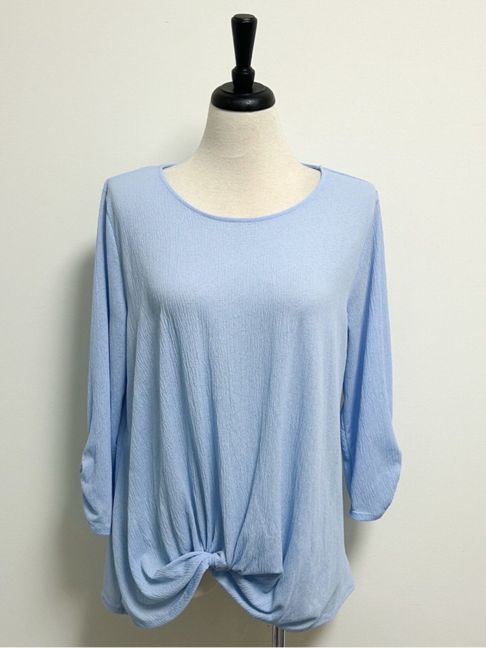 FINAL PRICE Notations Powder Blue Button-Trim Knot 3/4 Sleeve Top Size XL